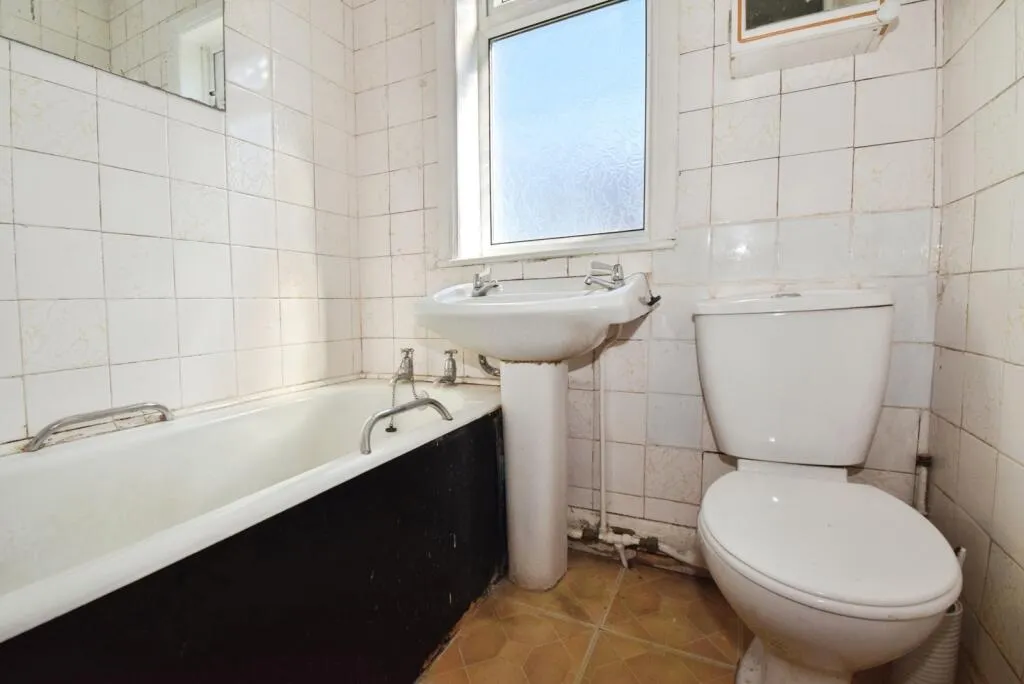 3 bed Semi-Detached