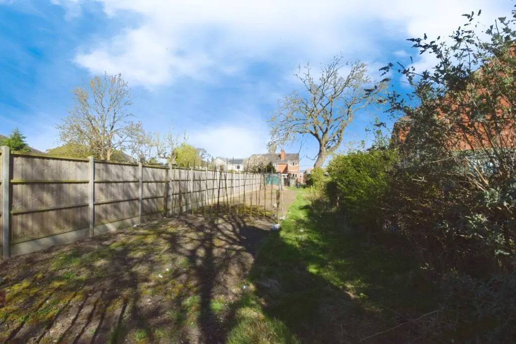 3 bed Semi-Detached