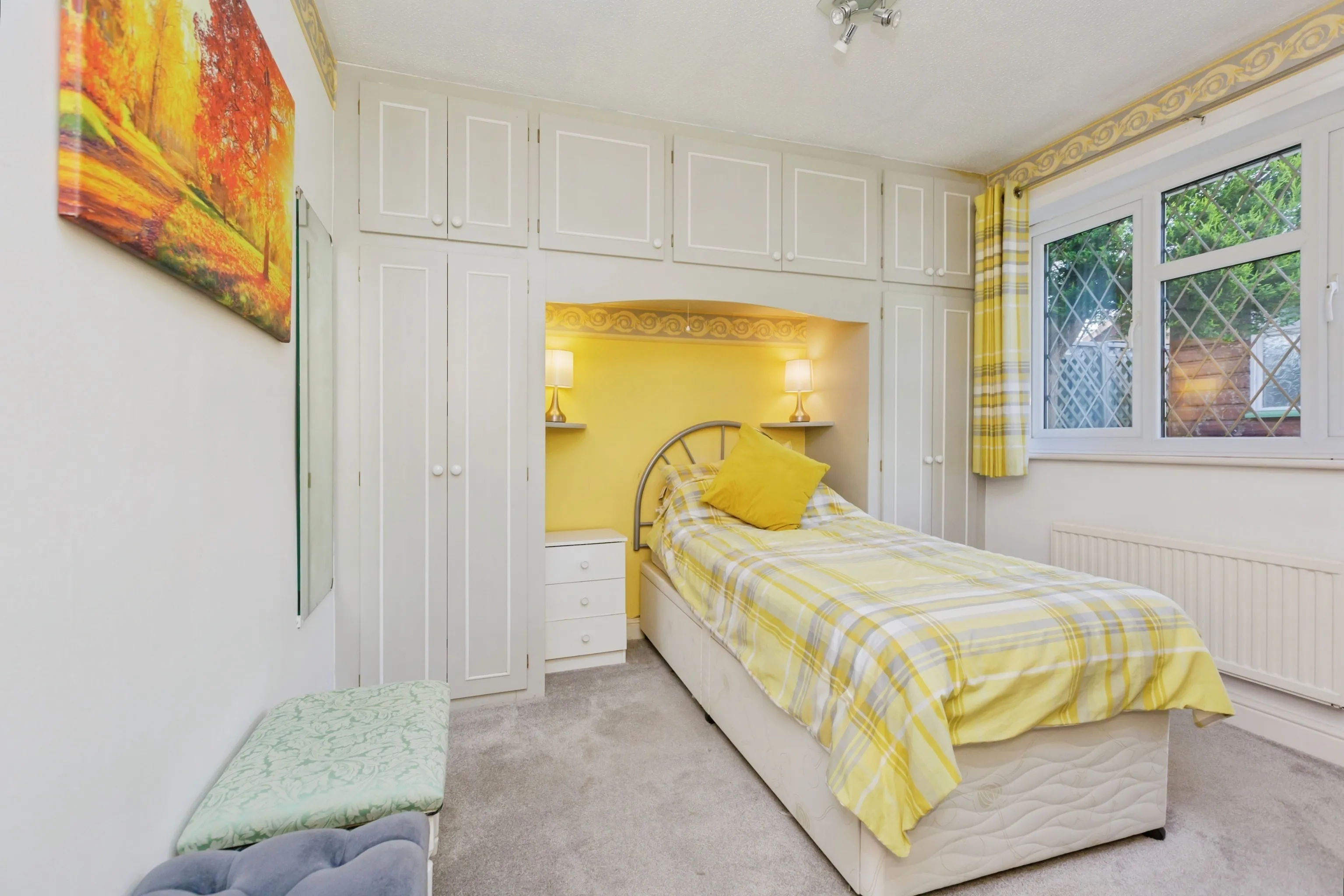 4 bed Detached Bungalow