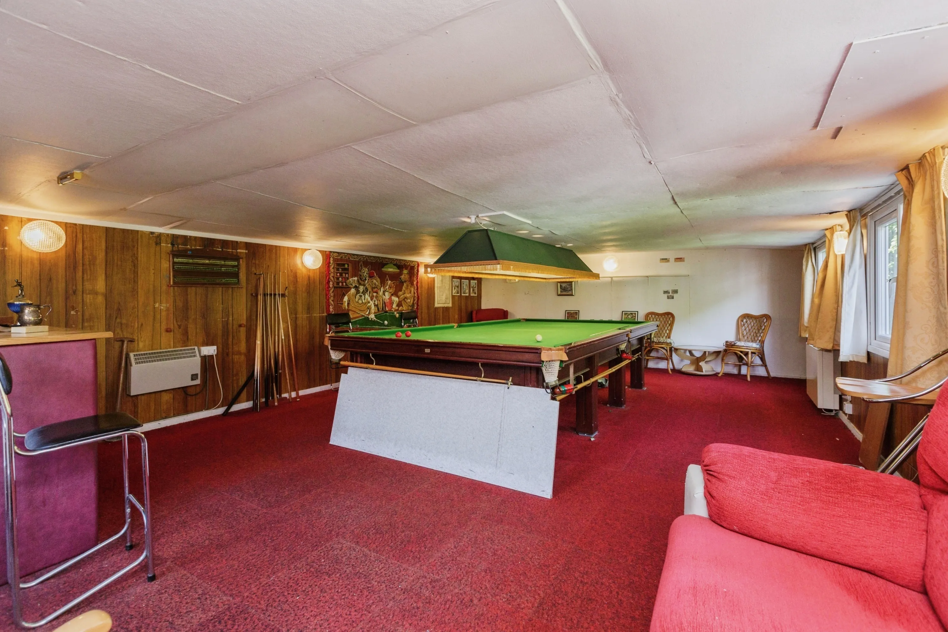 4 bed Detached Bungalow