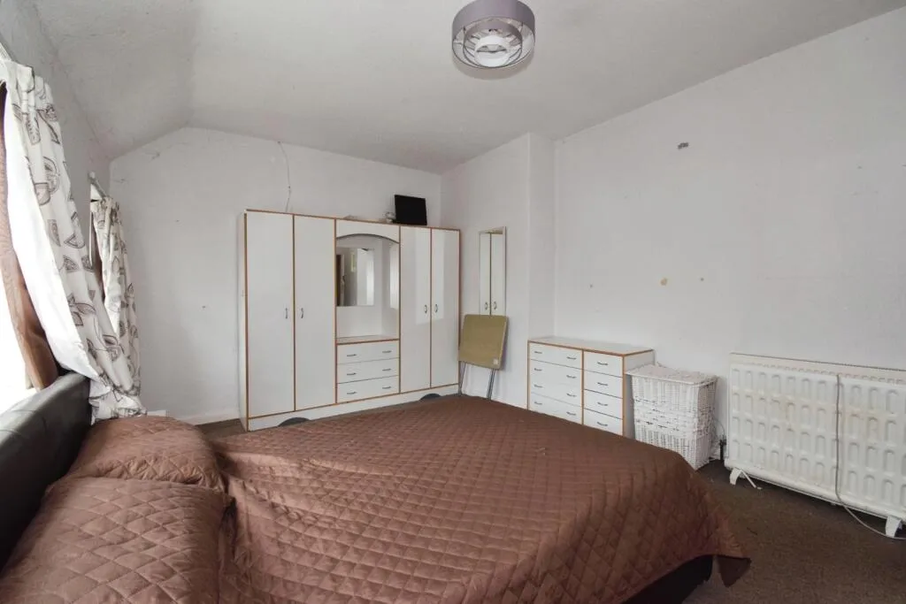 2 bed Terraced