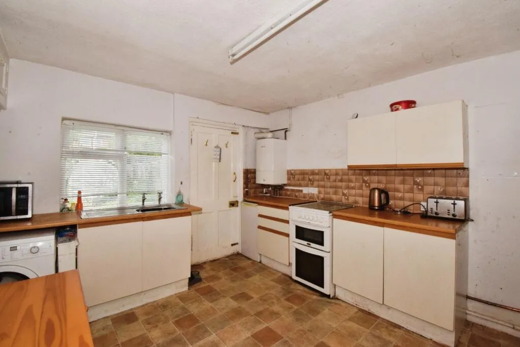 2 bed Terraced