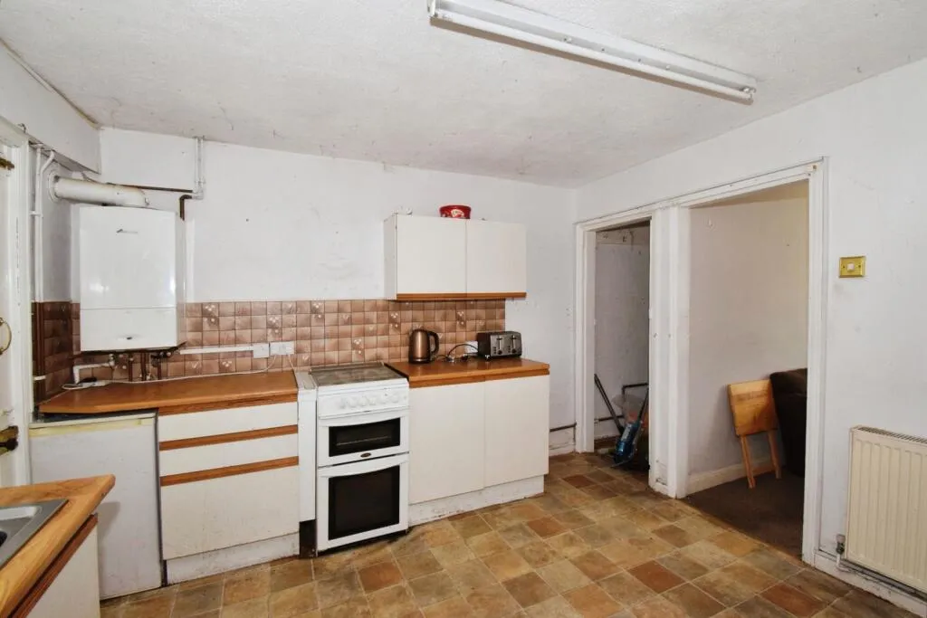 2 bed Terraced