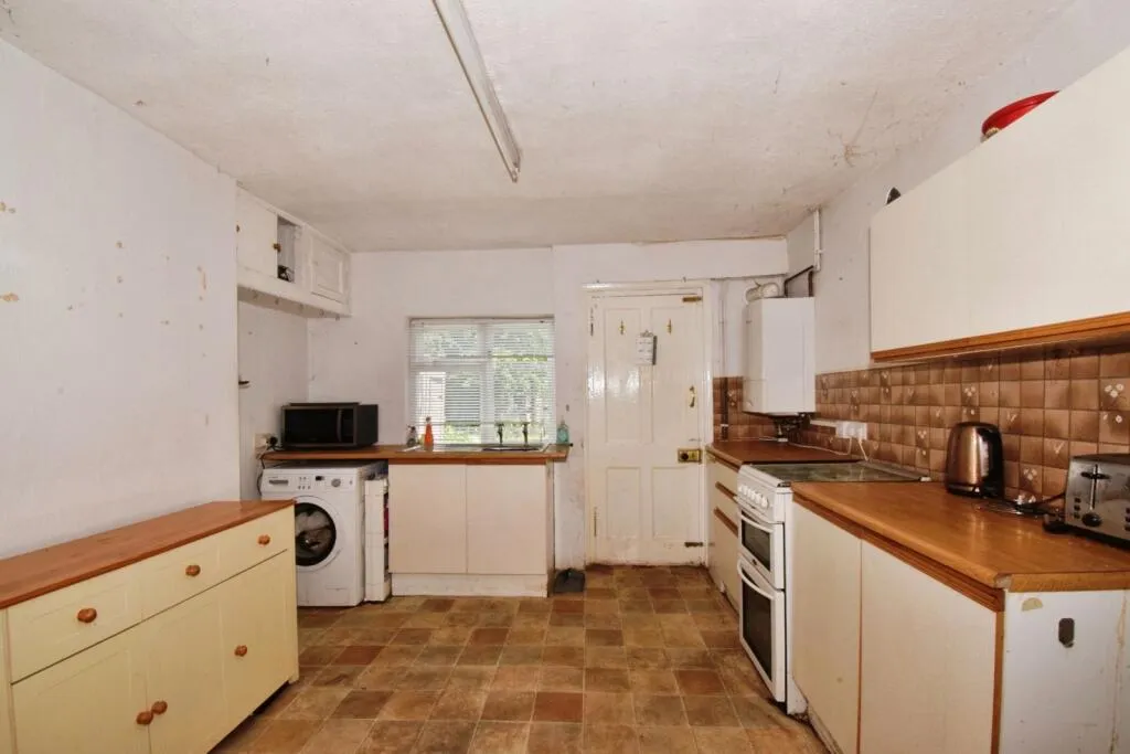 2 bed Terraced