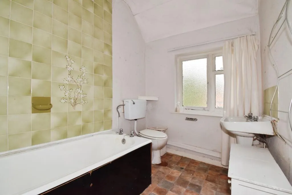 2 bed Terraced
