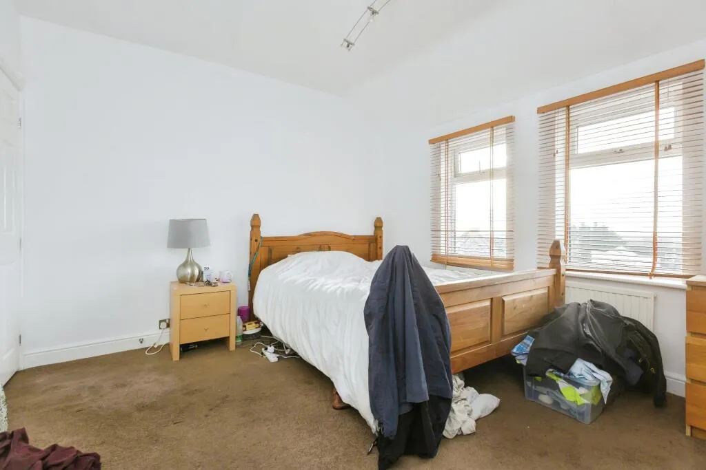 3 bed Terraced