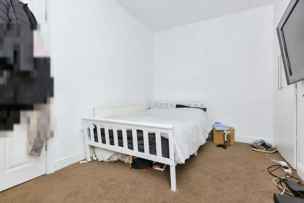 3 bed Terraced