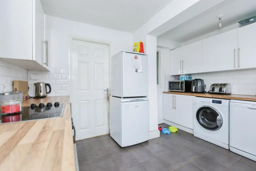 3 bed Terraced