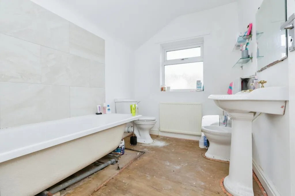 3 bed Terraced