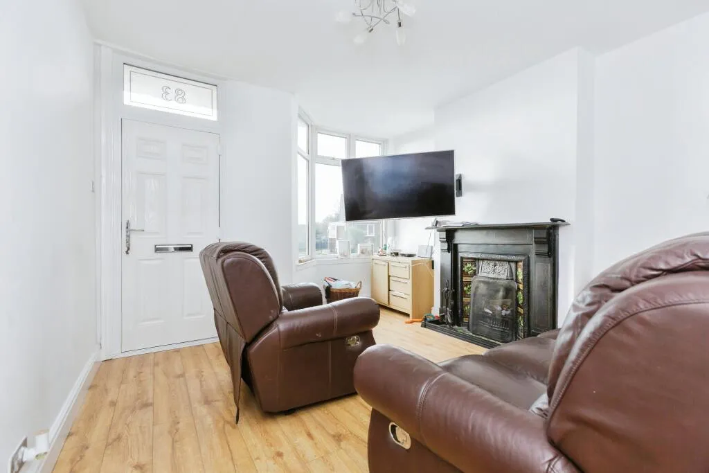 3 bed Terraced