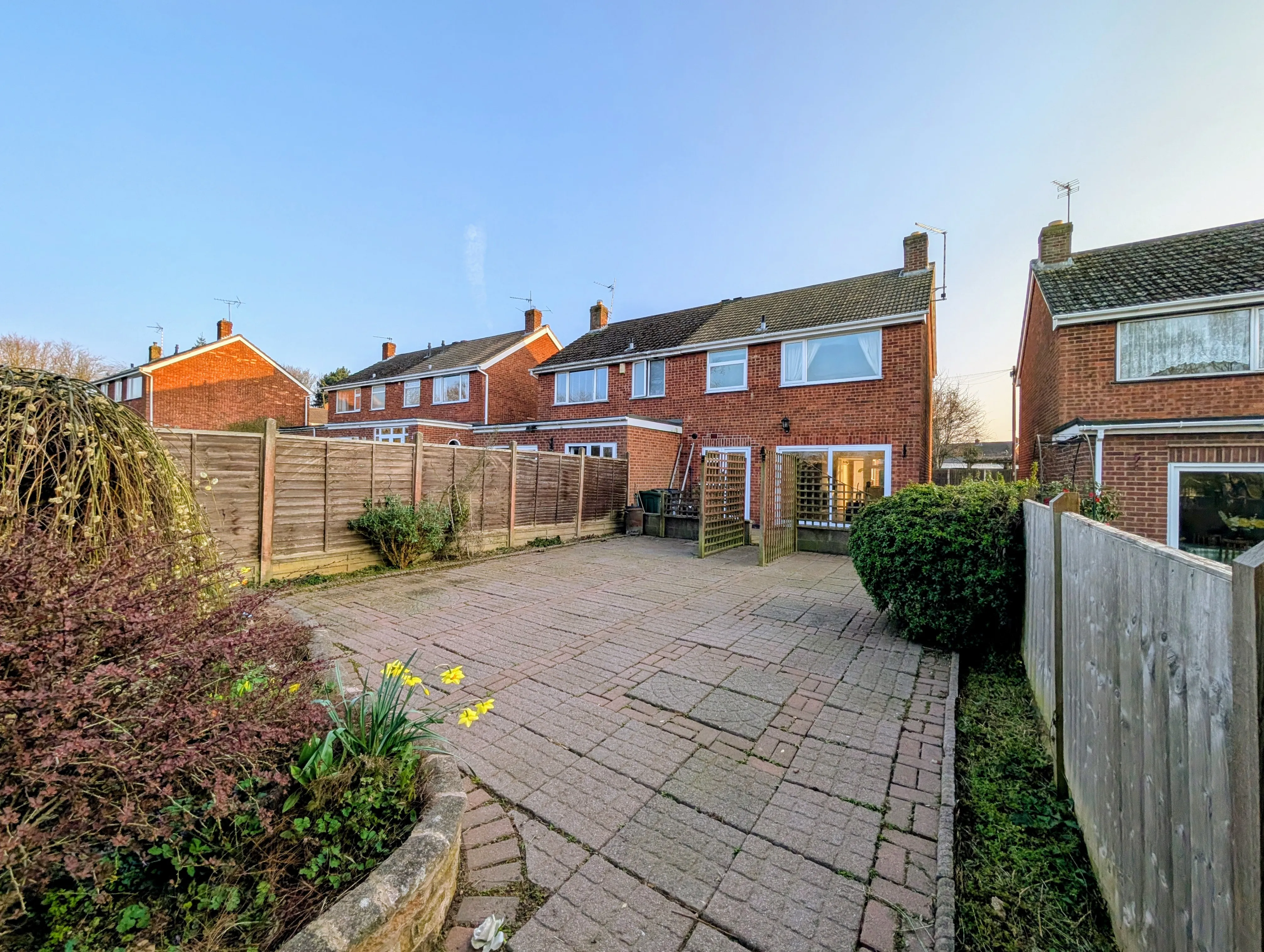3 bed Semi-Detached
