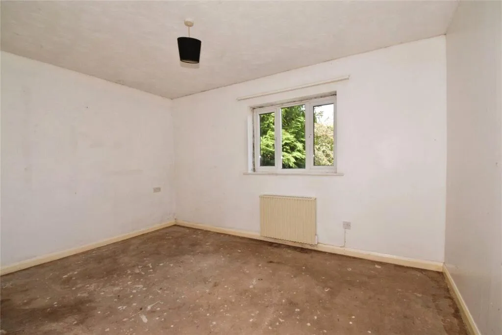 1 bed Semi-Detached Bungalow