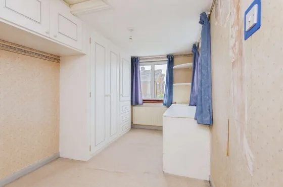 4 bed Link Detached House