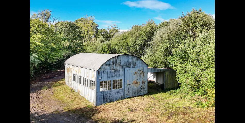 Blackwater Farm Buildings - Buckland St. Mary, Chard