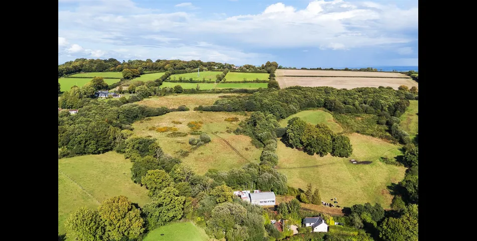 Blackwater Farm Buildings - Buckland St. Mary, Chard