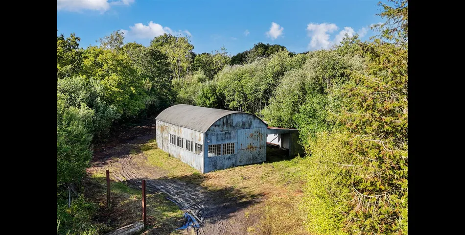 Blackwater Farm Buildings - Buckland St. Mary, Chard