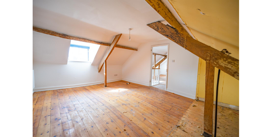 102 High Street - Honiton
