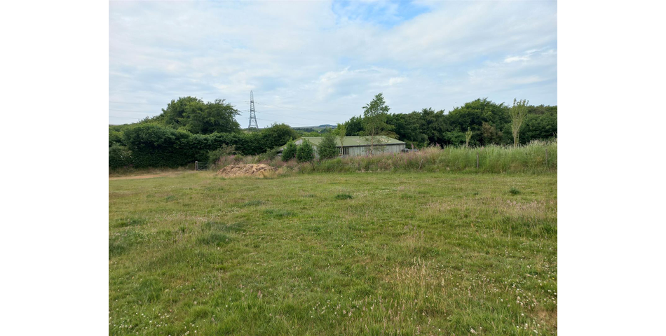 Barn and Land Nr Slaughterbridge - Camelford 