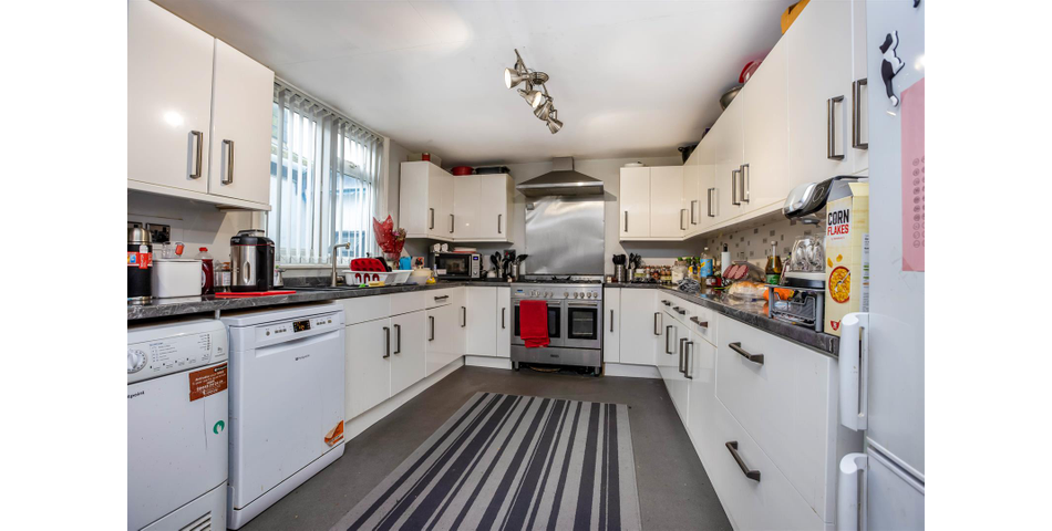 17 Newcomen Road