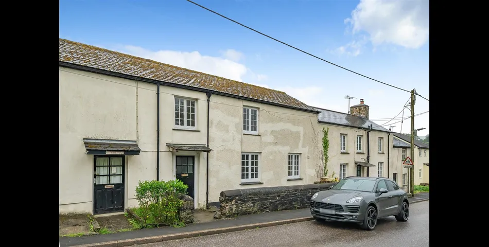 1, 2 & 3 Pool Hill - Bridestowe
