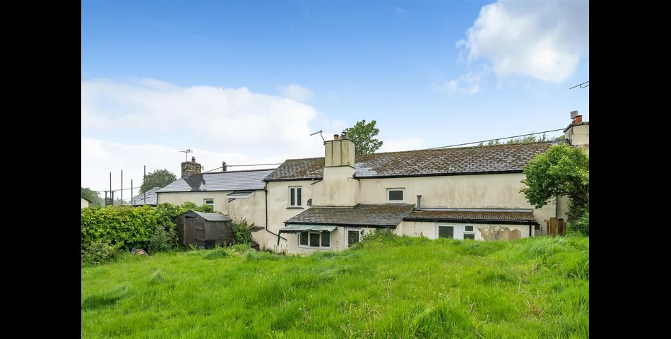 1, 2 & 3 Pool Hill - Bridestowe