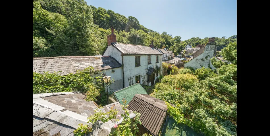 Ye Olde Cottage - Barbrook, Lynton