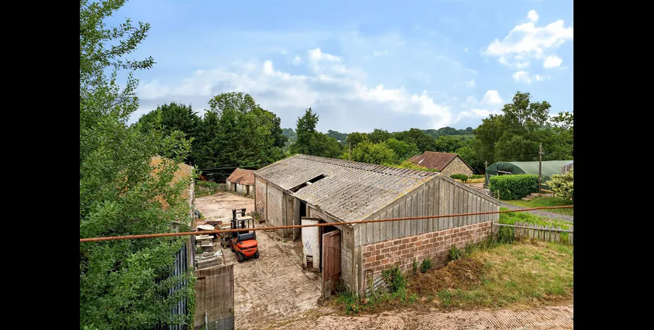 Land & Buildings at Paye Farm - Churchstanton