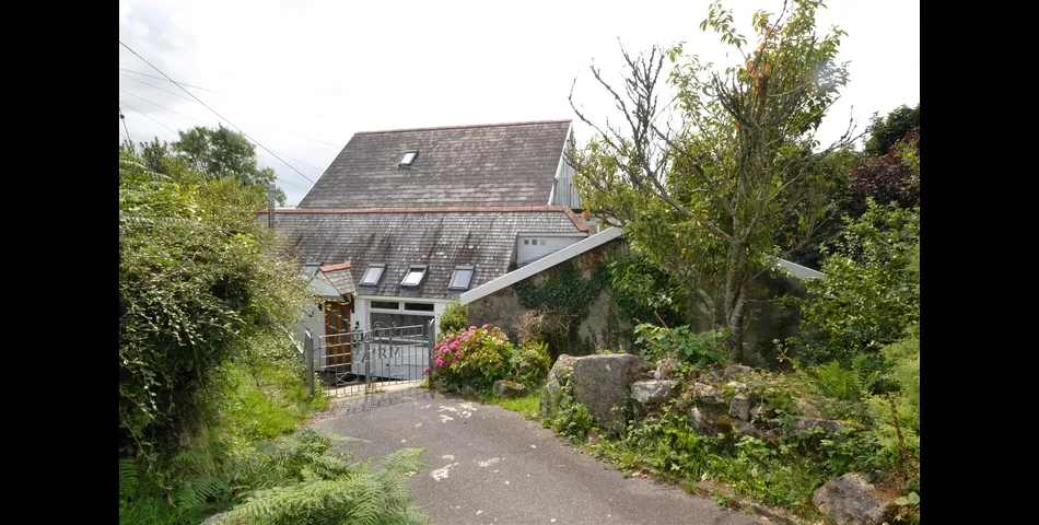Chapel Hill Farmhouse - Nr Camborne