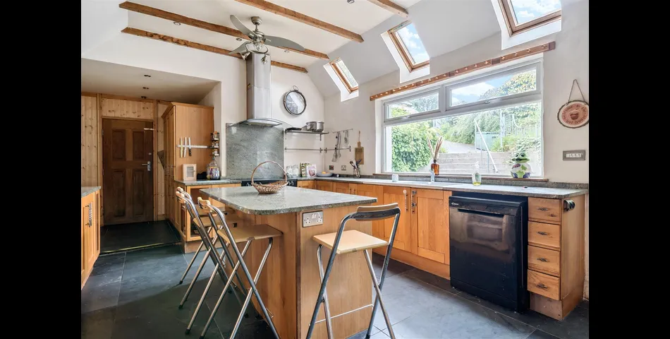 Chapel Hill Farmhouse - Nr Camborne