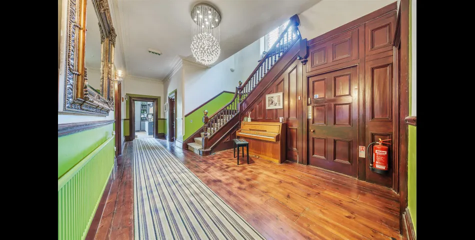 Westwell Hall