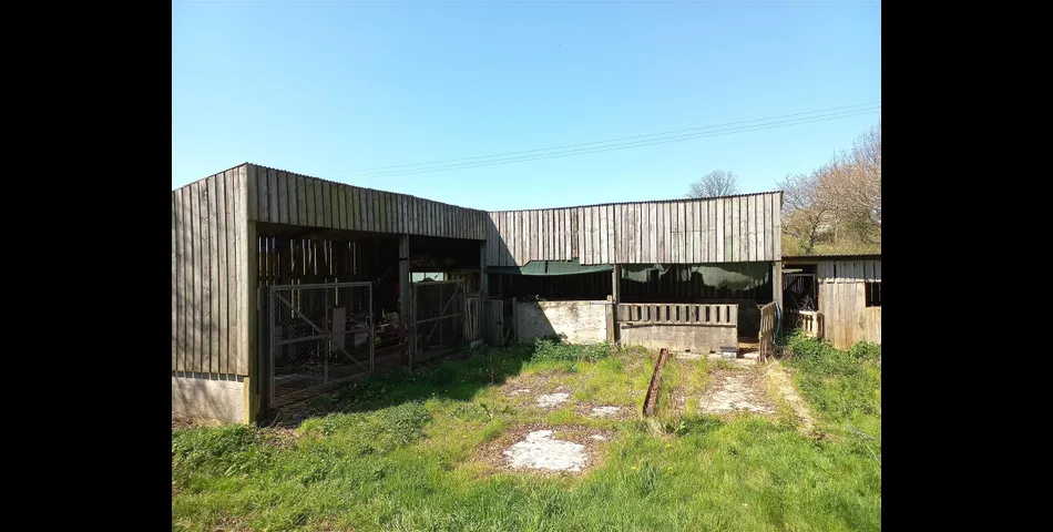 Barn and Land nr Trevorry - Lanlivery