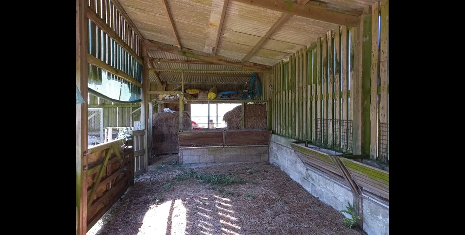 Barn and Land nr Trevorry - Lanlivery