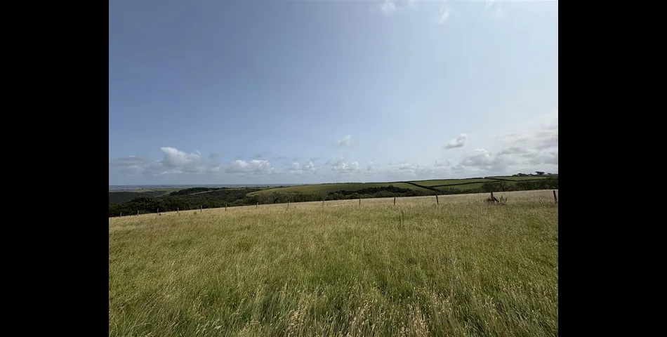 Trengayor Barn & Land - Nr Bude