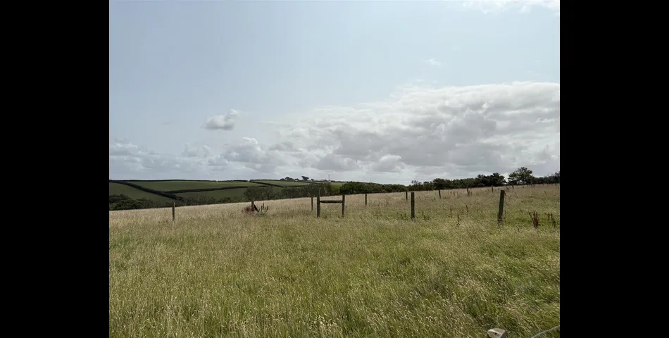 Trengayor Barn & Land - Nr Bude