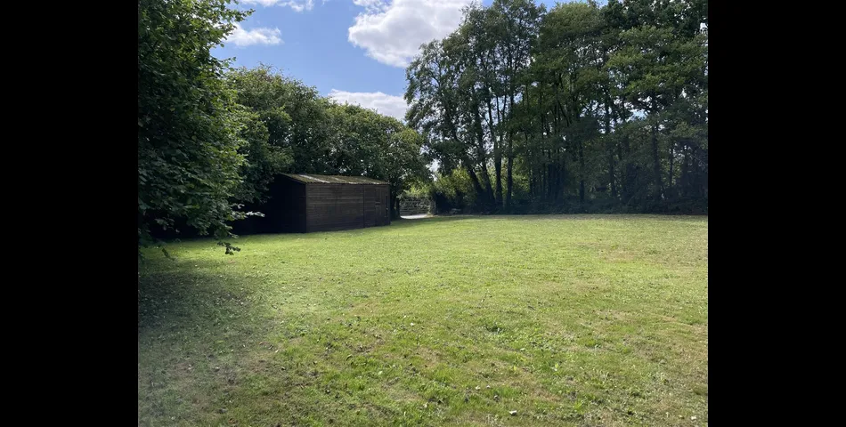 Land & Building adjoining the Telephone Exchange - Shillingford, Tiverton