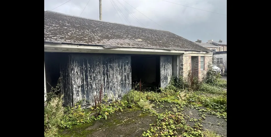 West End Workshop - Redruth
