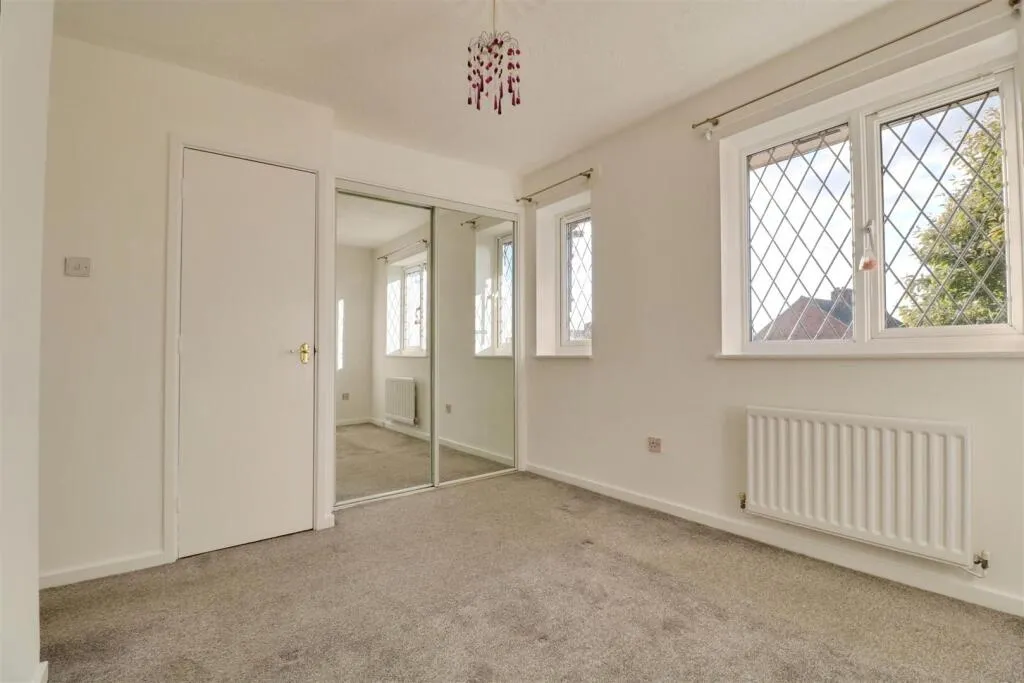 3 bed Terraced