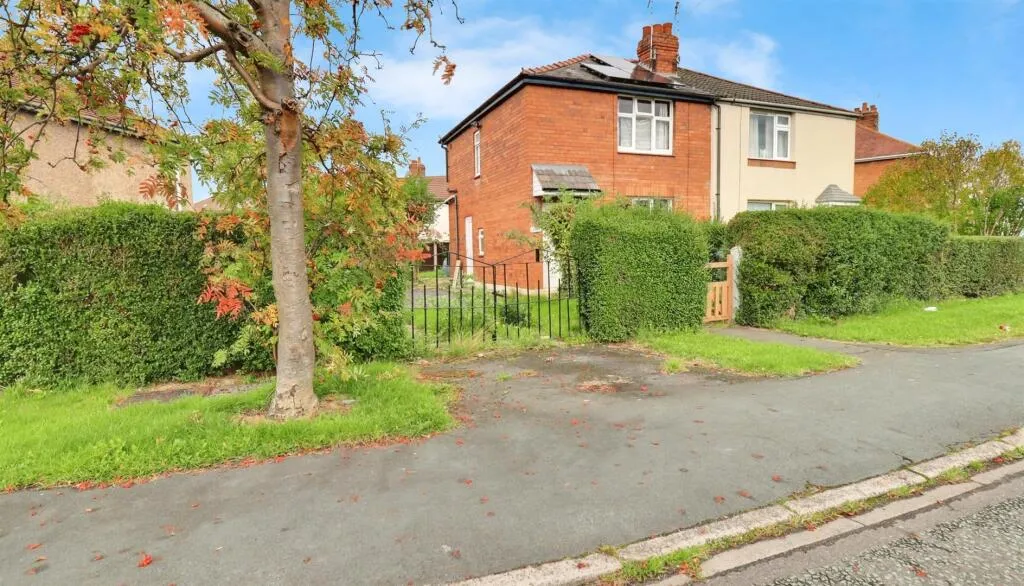 3 bed Semi-Detached