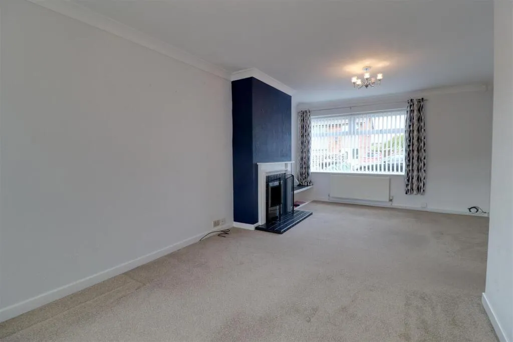 3 bed Semi-Detached