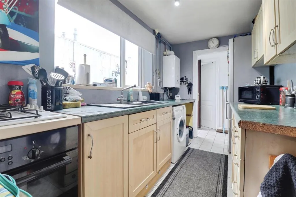 2 bed Terraced