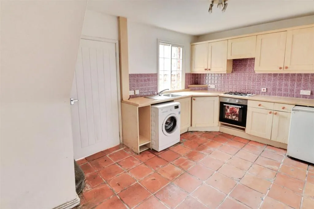 2 bed Terraced