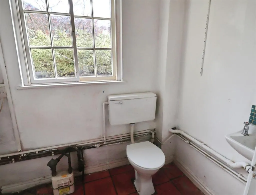 2 bed Terraced