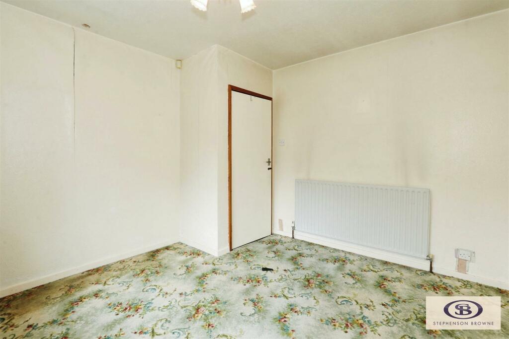 3 bed Semi-Detached Bungalow