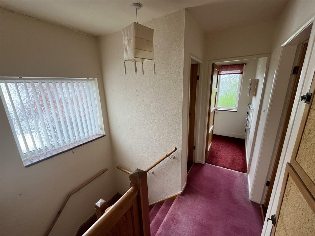 3 bed Semi-Detached