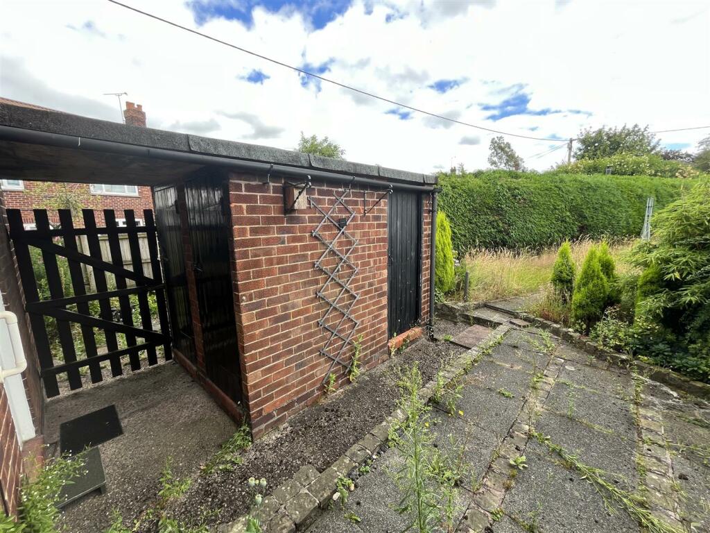 3 bed Semi-Detached
