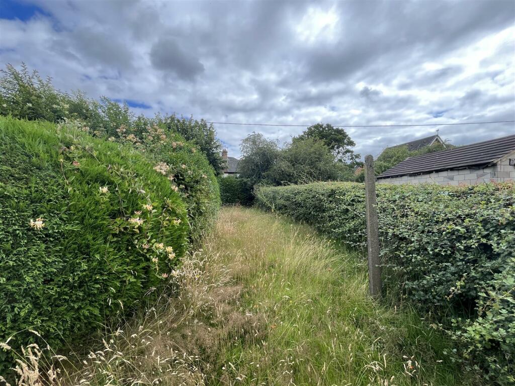 3 bed Semi-Detached