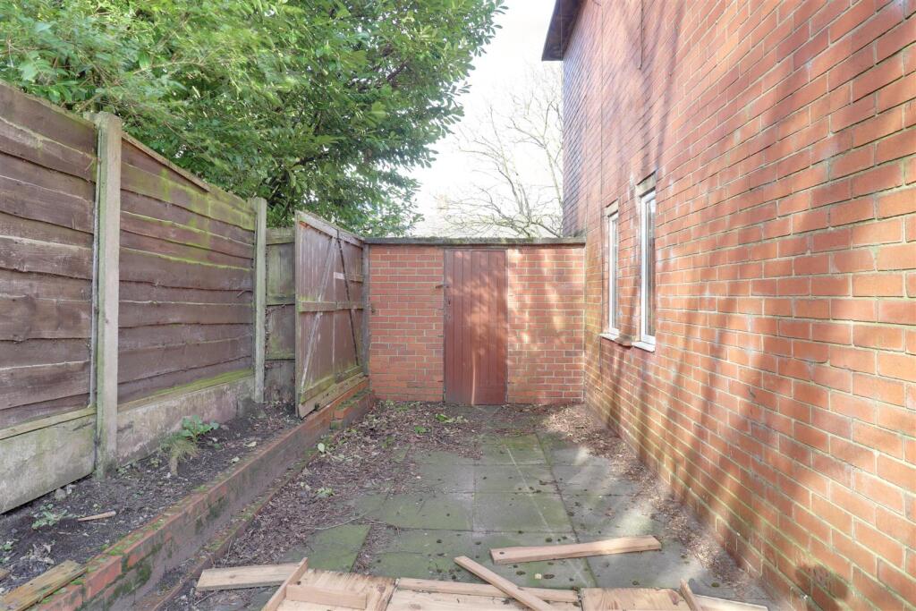 3 bed Mews