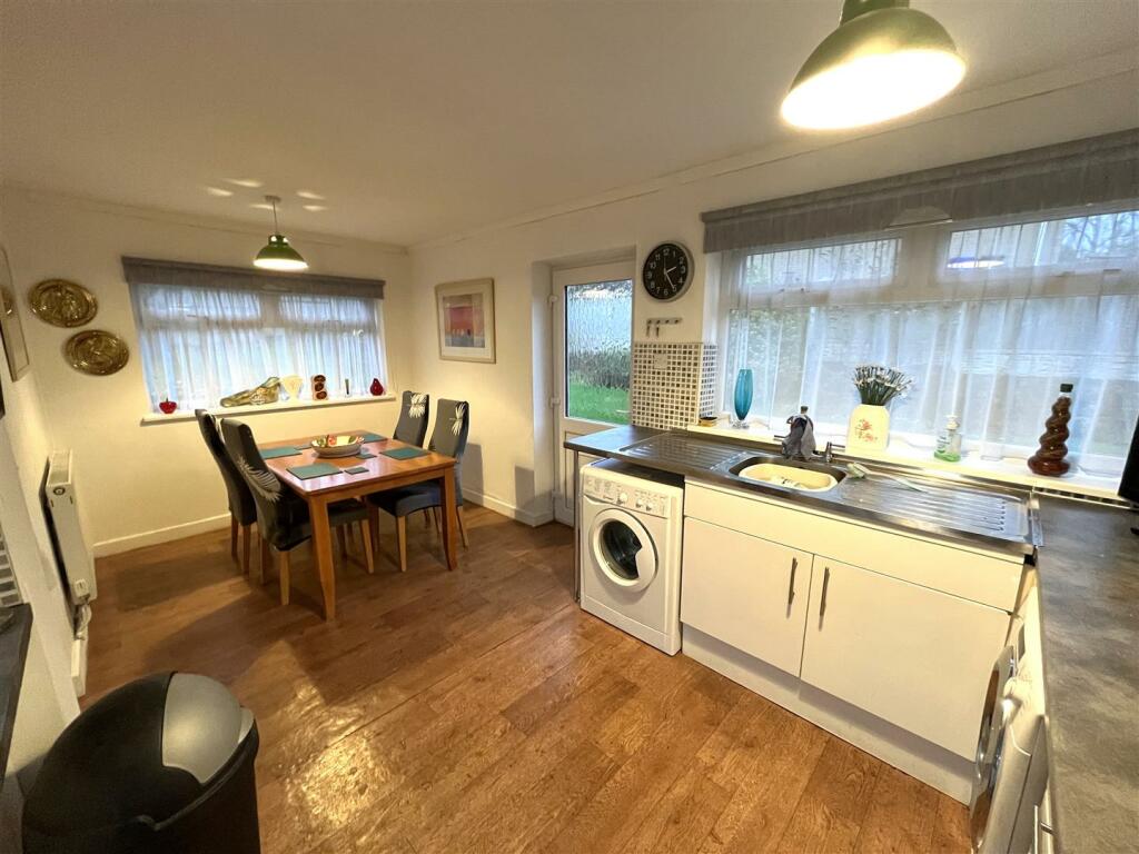 3 bed Detached