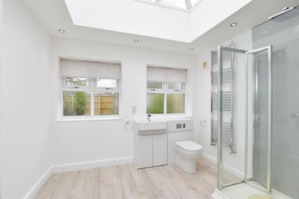 3 bed Detached Bungalow