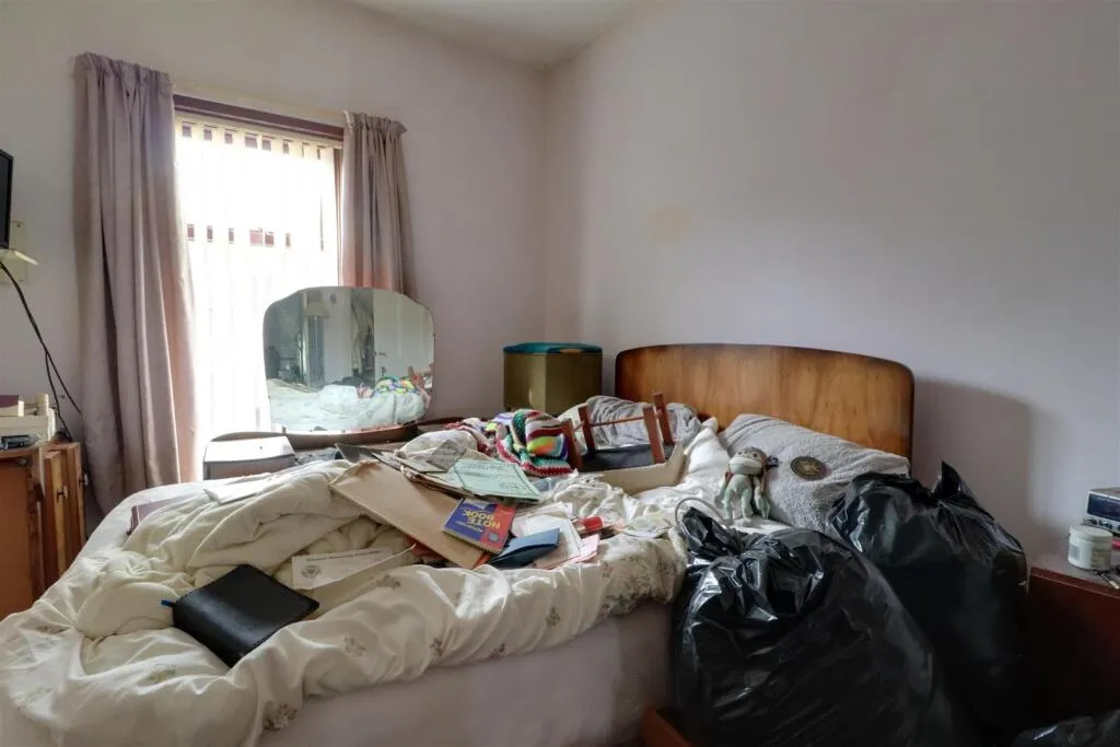3 bed Terraced